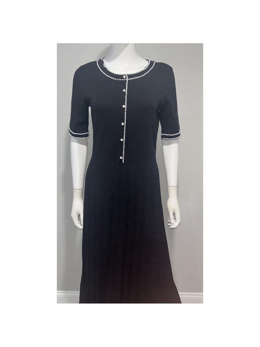 Elie Tahari Leona Black Knit Sweater Dress with Pearl Embellishments. Size M - Picture 8 of 13